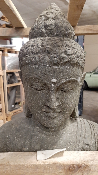 Sitzender Buddha aus Basanit - 100cm - SB15
