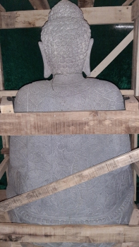 Sitzender Buddha mit floralem Muster, ca. 120 cm H