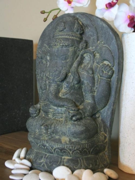 Ganesha aus Kunststein