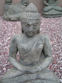 Sitzender Buddha, handgearbeitet, 45 cm hoch