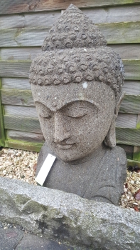 Buddha Büste, handgearbeitet, verschiedene Größen