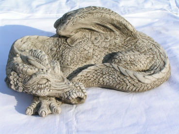 Drache steinguss - medium sleeping dragon