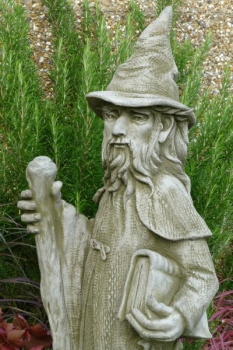 Steingussfigur Merlin