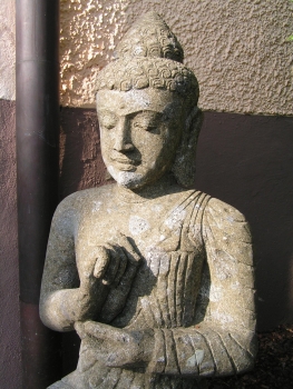 Sitzender Buddha, handgearbeitet, 100 cm hoch