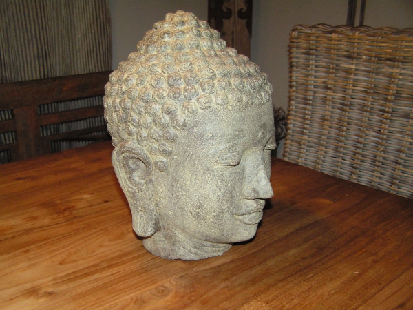Buddha Kopf, Steinguss, 50 oder 30cm Höhe, leicht - Hohlguss. Antikfinish
