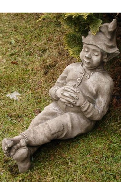 Steinfigur Jack Skulptur Wichtel Pheeberts Fiona Scott Steinguss Gartendeko